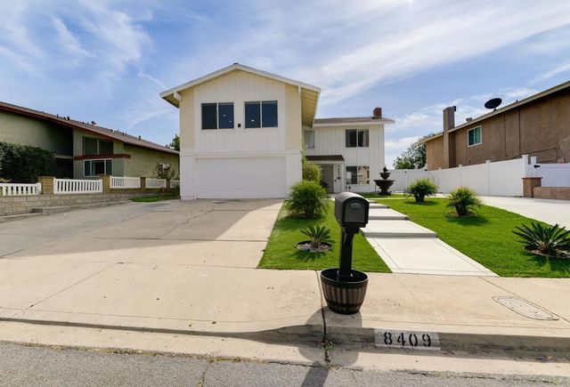 8409 Elkhorn St, Lemon Grove, CA 91945