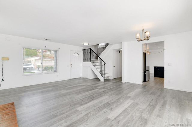 8409 Elkhorn St, Lemon Grove, CA 91945