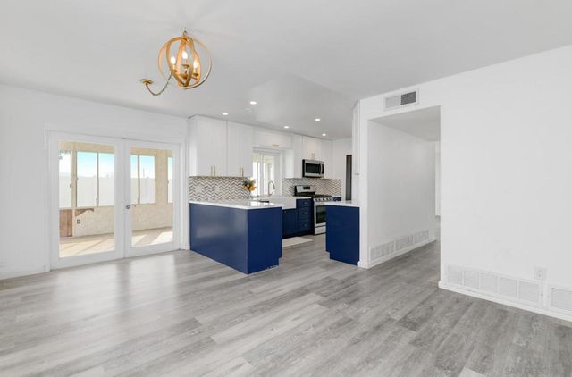 8409 Elkhorn St, Lemon Grove, CA 91945