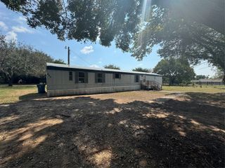 201 Donna Street, Alvarado, TX 76009