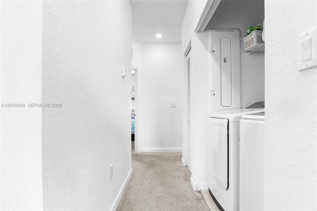1434 SW 54th Avenue, North Lauderdale, FL 33068