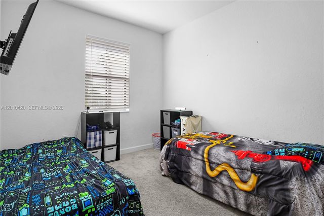 1434 SW 54th Avenue, North Lauderdale, FL 33068
