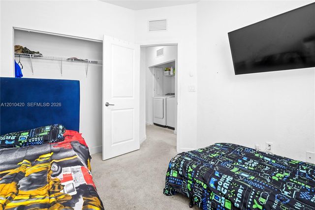 1434 SW 54th Avenue, North Lauderdale, FL 33068