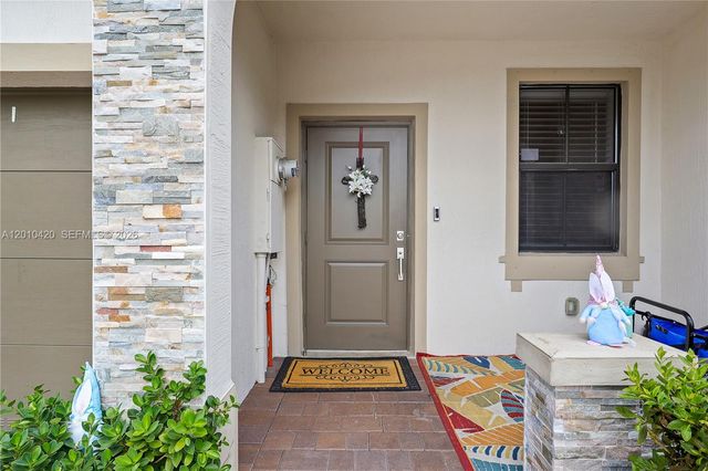 1434 SW 54th Avenue, North Lauderdale, FL 33068