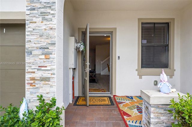 1434 SW 54th Avenue, North Lauderdale, FL 33068
