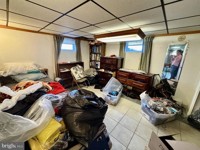 2725 N POINT RD, Dundalk, MD 21222