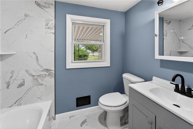 28 Hazard Street, Pawtucket, RI 02860