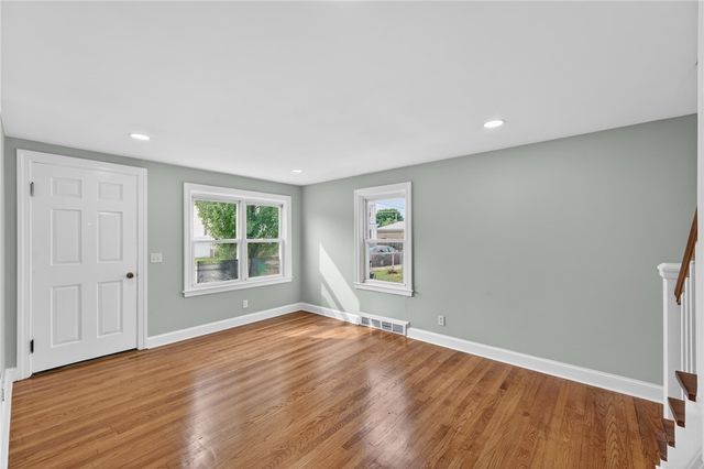 28 Hazard Street, Pawtucket, RI 02860