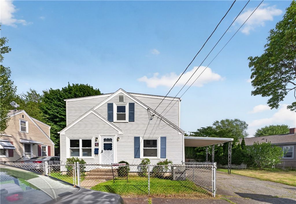 28 Hazard Street, Pawtucket, RI 02860