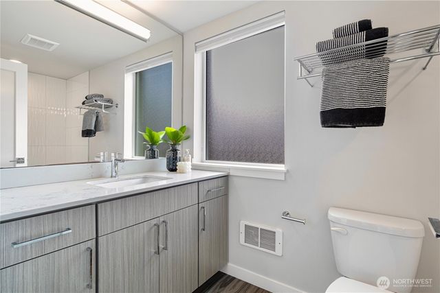 1806 NW 85th Street, Seattle, WA 98117