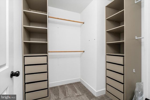 25015 MOUNT PLEASANT, Columbus, NJ 08022