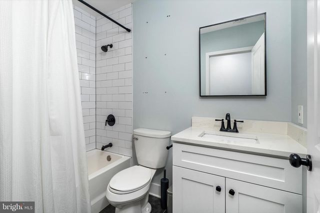 25015 MOUNT PLEASANT, Columbus, NJ 08022