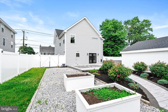 25015 MOUNT PLEASANT, Columbus, NJ 08022