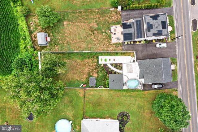 25015 MOUNT PLEASANT, Columbus, NJ 08022