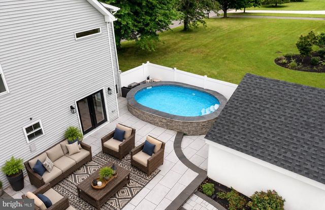 25015 MOUNT PLEASANT, Columbus, NJ 08022
