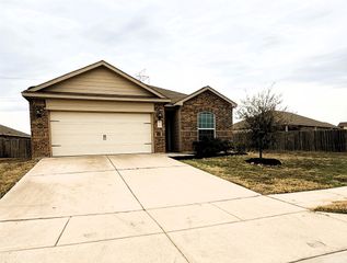 120 Rushmore Lane, Venus, TX 76084