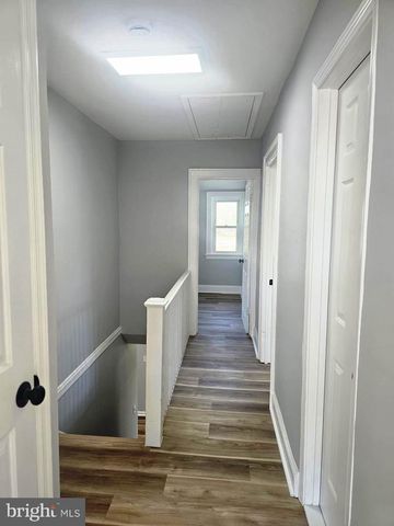 2500 S EADS ST, Arlington, VA 22202