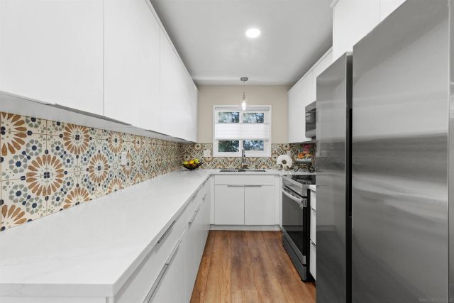 11046 Via San Marco, San Diego, CA 92129
