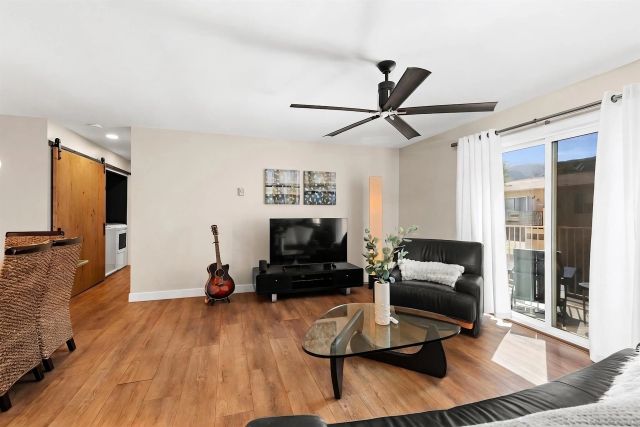 11046 Via San Marco, San Diego, CA 92129