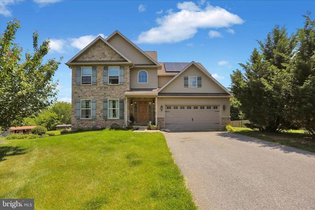 72 CIDER MILL RD, Mertztown, PA 19539