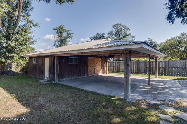 108 Vance Place, Long Beach, MS 39560