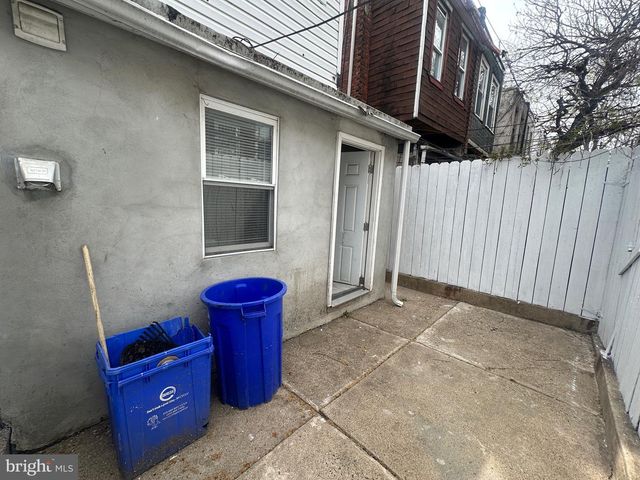 5537 PEMBERTON ST, Philadelphia, PA 19143