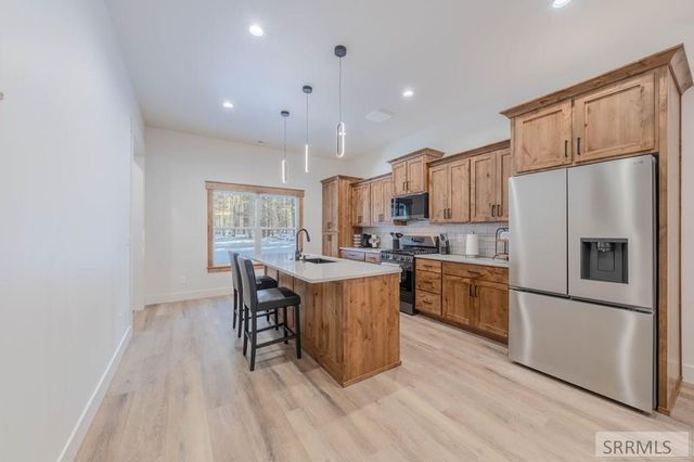 4351 Yeti Ln, Island Park, ID 83429