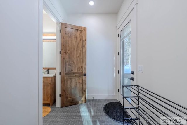 4351 Yeti Ln, Island Park, ID 83429