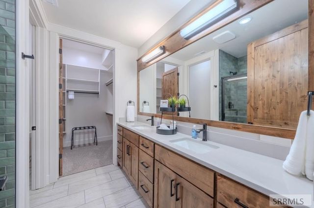 4351 Yeti Ln, Island Park, ID 83429