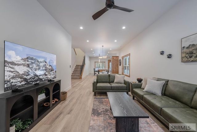 4351 Yeti Ln, Island Park, ID 83429