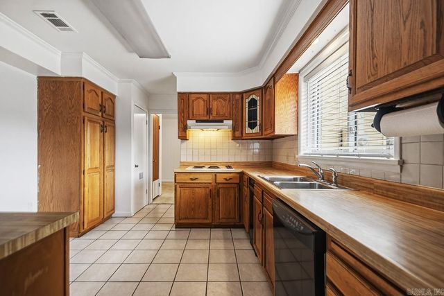 4313 Idlewild, North Little Rock, AR 72116