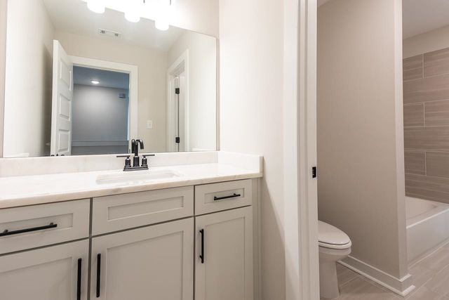 5338 MAY GROVE LN, Lakeland, TN 38002