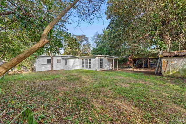 205 Mckinley Dr, Pensacola, FL 32505