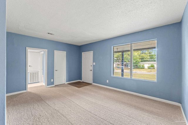 205 Mckinley Dr, Pensacola, FL 32505