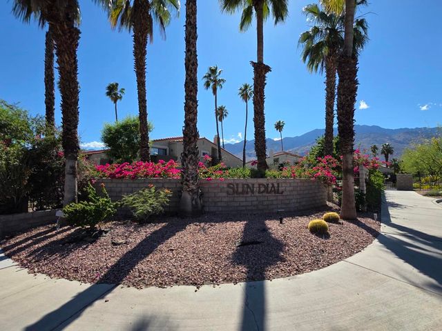 464 E Calle Begonia, Palm Springs, CA 92262