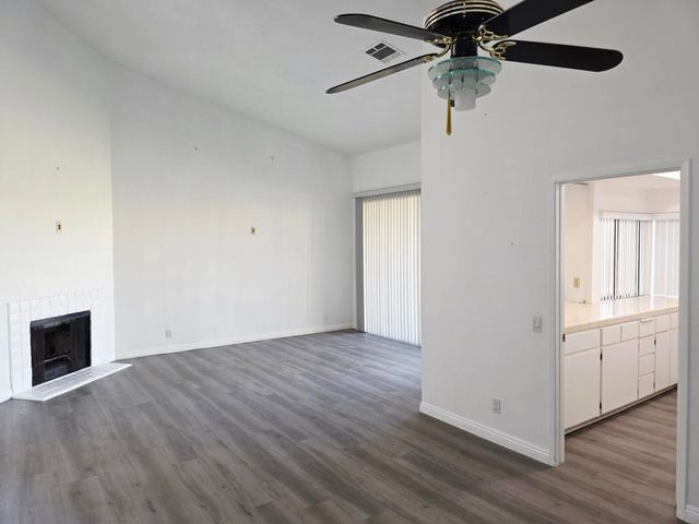 464 E Calle Begonia, Palm Springs, CA 92262