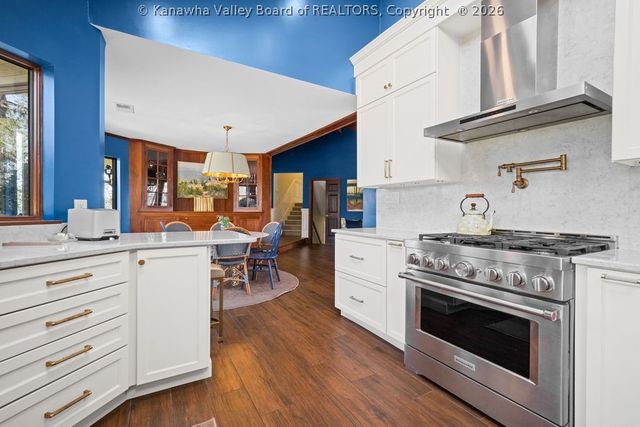 1620 Ridgeview Road, Charleston, WV 25314
