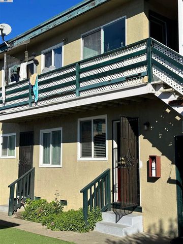 224 Flanders Ct, Hayward, CA 94541