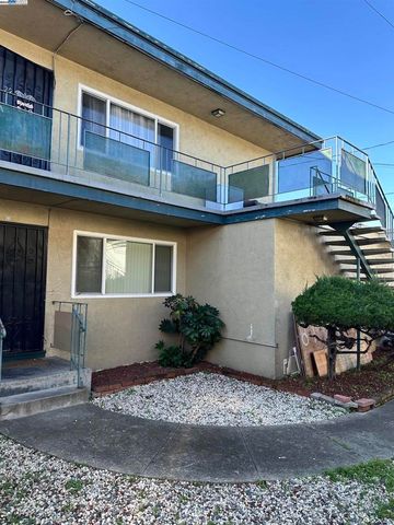 224 Flanders Ct, Hayward, CA 94541