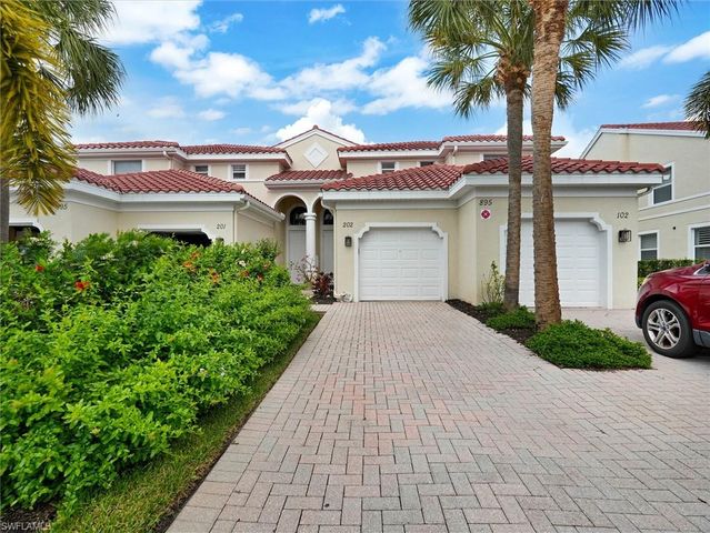 895 Eastham WAY M202, Naples, FL 34104