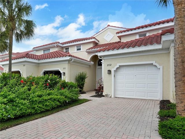 895 Eastham WAY M202, Naples, FL 34104