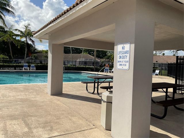 11431 SW 21st St, Miramar, FL 33025