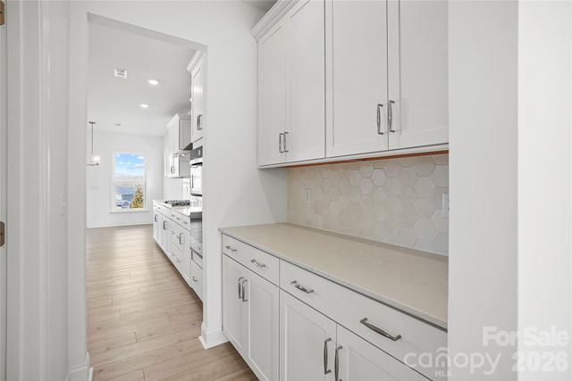 1011 High Bluff Point SE, Waxhaw, NC 28173