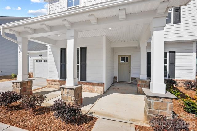 1011 High Bluff Point SE, Waxhaw, NC 28173