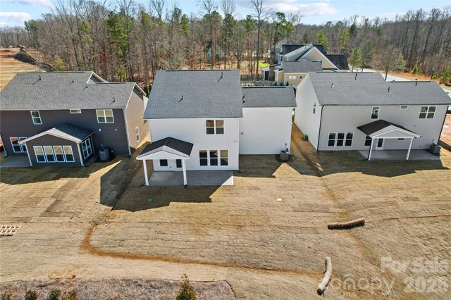 1011 High Bluff Point SE, Waxhaw, NC 28173