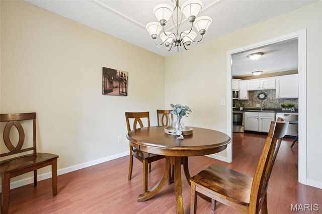 27 Michelle Lane, St Peters, MO 63376