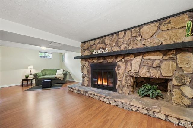 27 Michelle Lane, St Peters, MO 63376