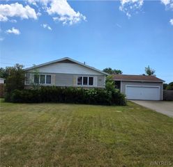 19 Belcourt Street, Amherst, NY 14226