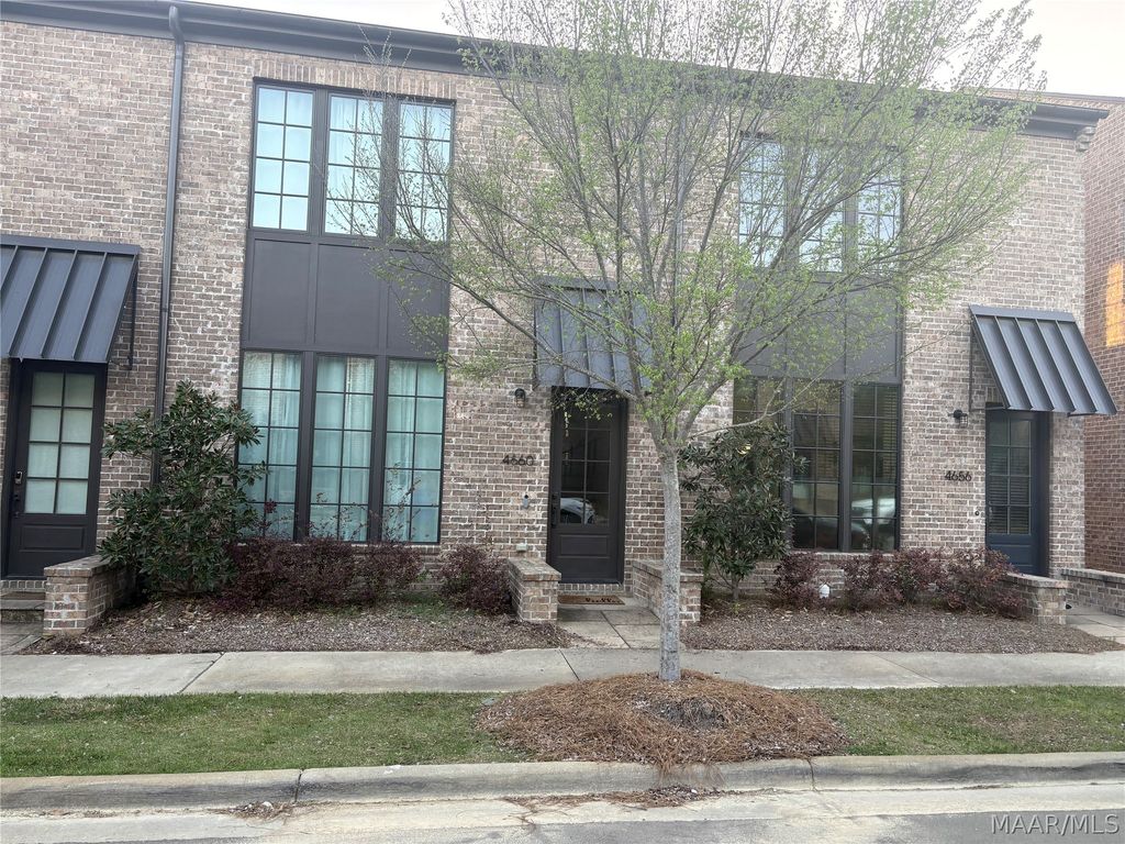 4660 Broadwick Street, Montgomery, AL 36116