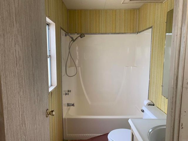 26092 Bamboo Palm Dr, Homeland, CA 92548